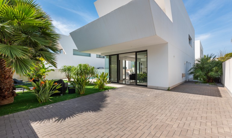 Herverkoop - Villa -
Ciudad Quesada - Rojales