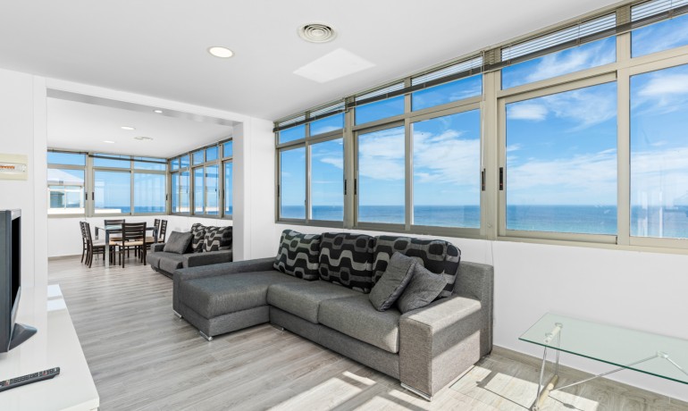 Revente - Appartement / Flat -
La Manga