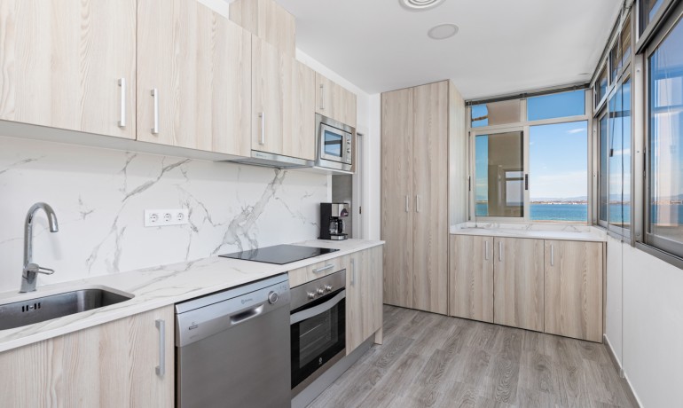 Revente - Appartement / Flat -
La Manga