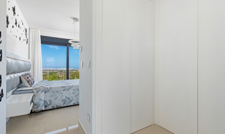 Herverkoop - Villa -
San Miguel - San Miguel Salinas