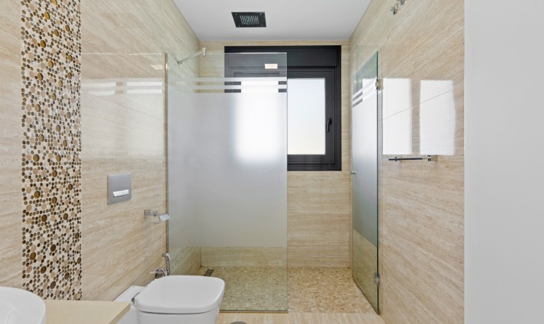 Herverkoop - Villa -
San Miguel - San Miguel Salinas