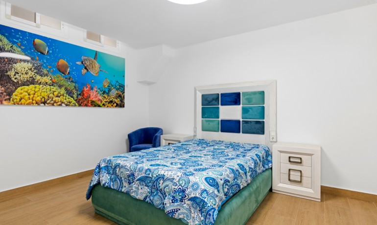 Herverkoop - Villa -
San Miguel - San Miguel Salinas