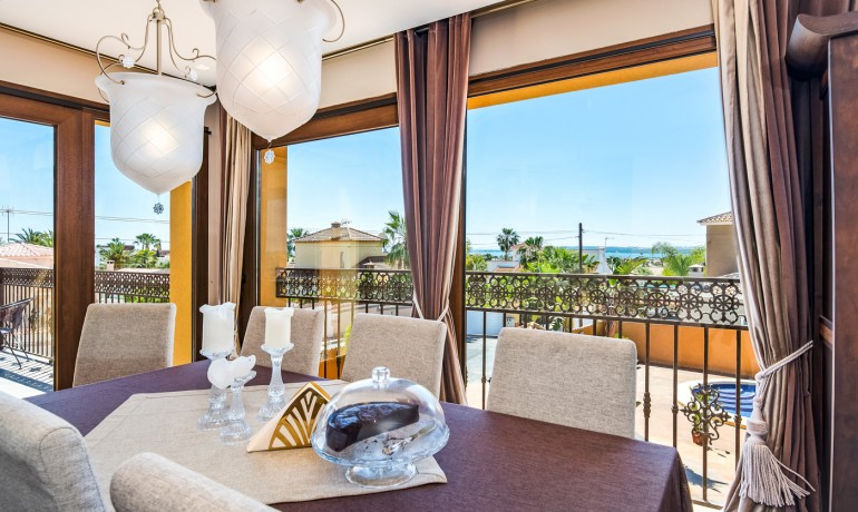 Herverkoop - Villa -
Ciudad Quesada - Rojales