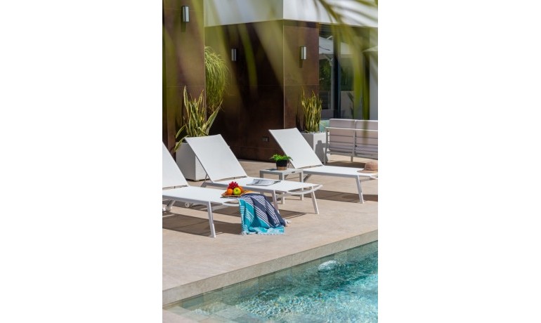 Herverkoop - Villa -
El Campello - El Amerador