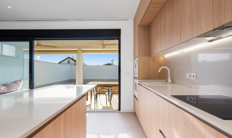 Herverkoop - Villa -
Torrevieja - El Chaparral