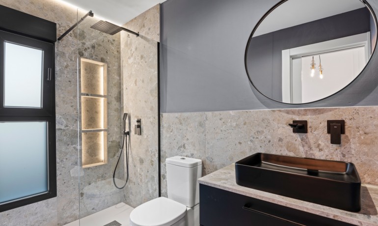 Herverkoop - Villa -
Torrevieja - El Chaparral