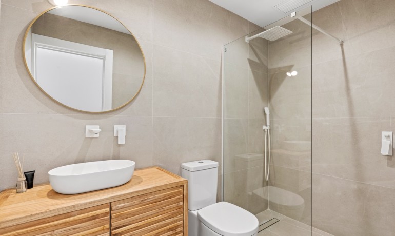 Herverkoop - Villa -
Torrevieja - El Chaparral