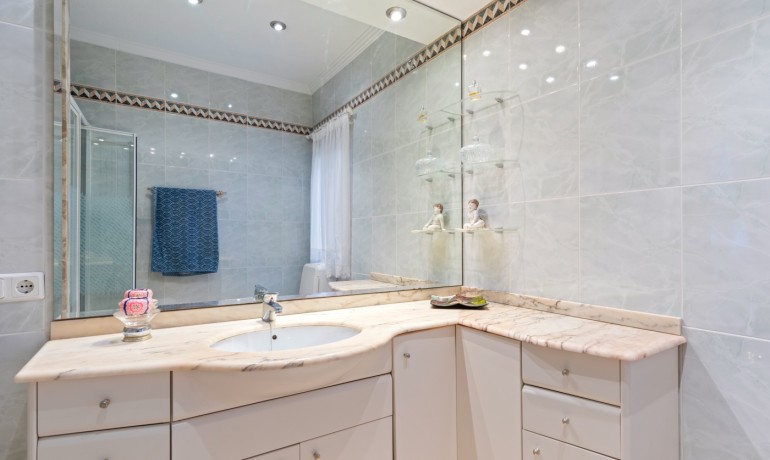 Herverkoop - Villa -
Ciudad Quesada - Rojales - Doña pepa