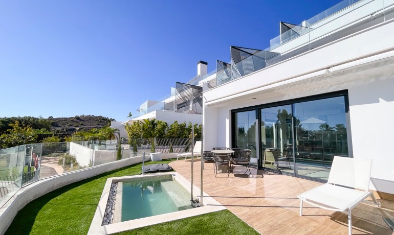 Sale - Apartment / Flat -
Villajoyosa - Playas Del Torres