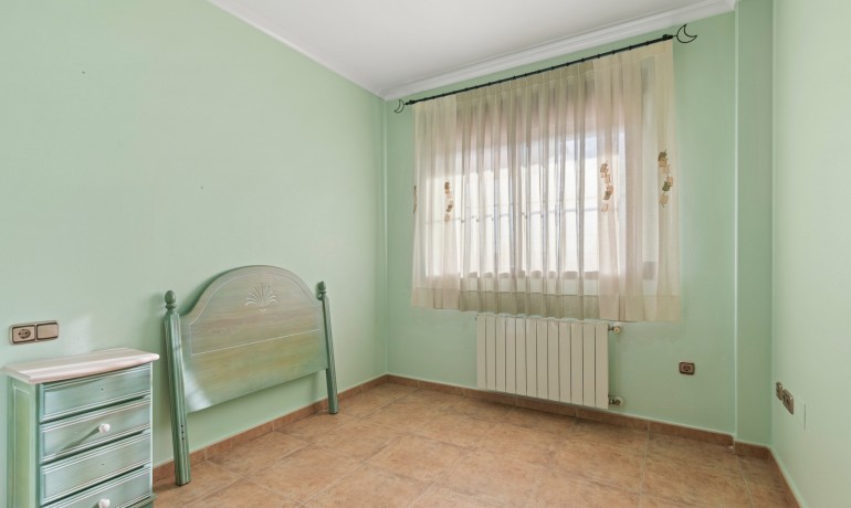 Herverkoop - Finca / Landgoed -
Beniel - Carretera de Beniel