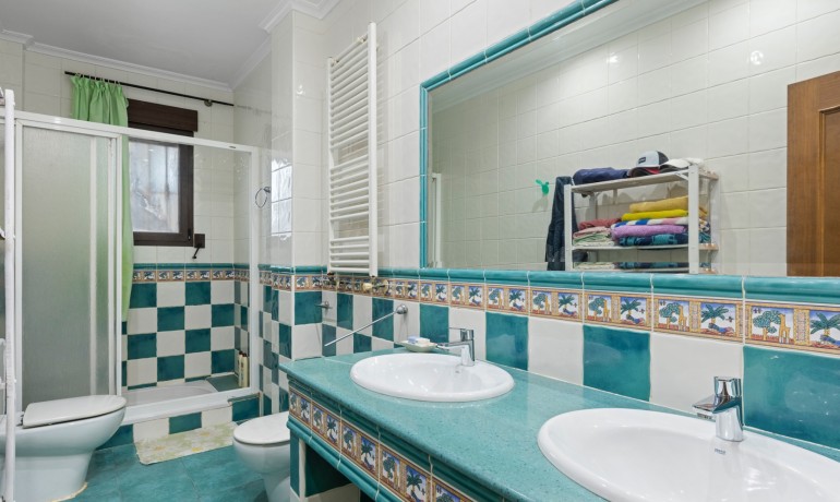 Herverkoop - Finca / Landgoed -
Beniel - Carretera de Beniel