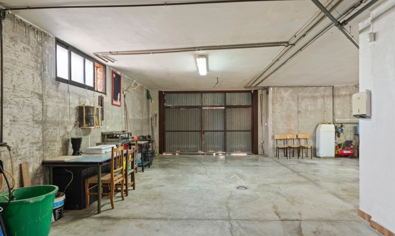 Herverkoop - Finca / Landgoed -
Beniel - Carretera de Beniel