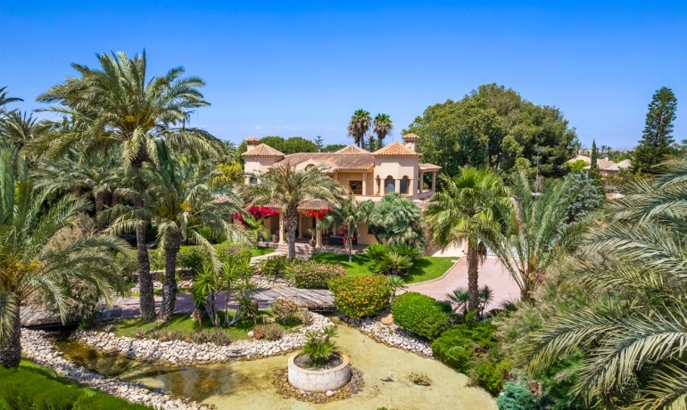 Herverkoop - Villa -
Elche/Elx