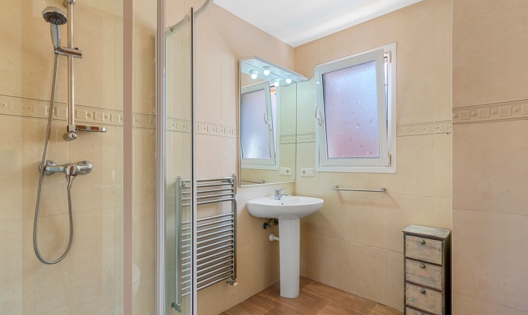 Revente - Villa -
Alfas del Pi