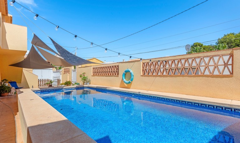 Revente - Villa -
Alfas del Pi