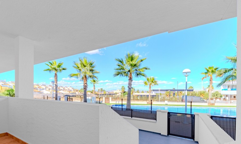 Herverkoop - Huis -
Torrevieja - Los Balcones