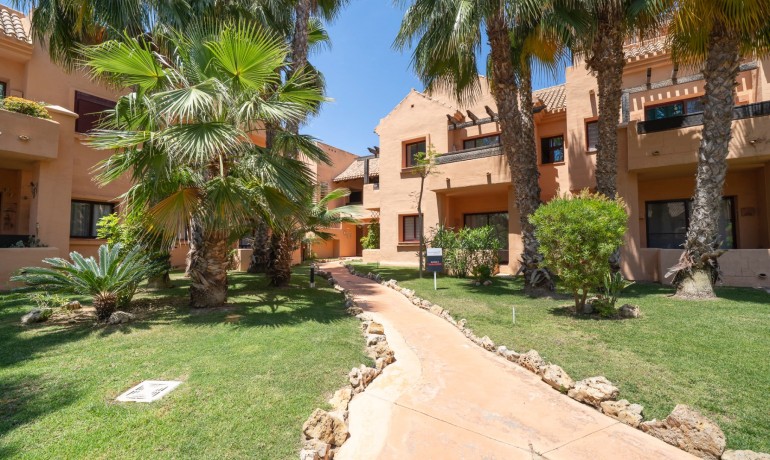 Sale - Apartment / Flat -
Los Alcázares - Los Narejos