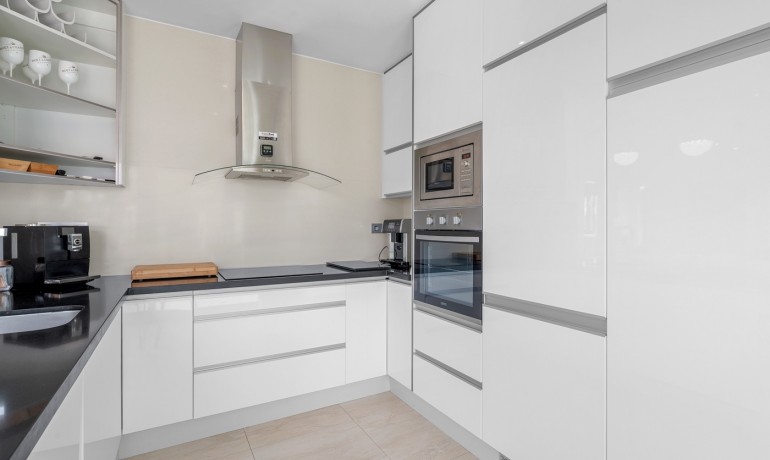 Sale - Villa -
Orihuela Costa - Villamartin