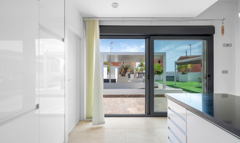 Sale - Villa -
Orihuela Costa - Villamartin