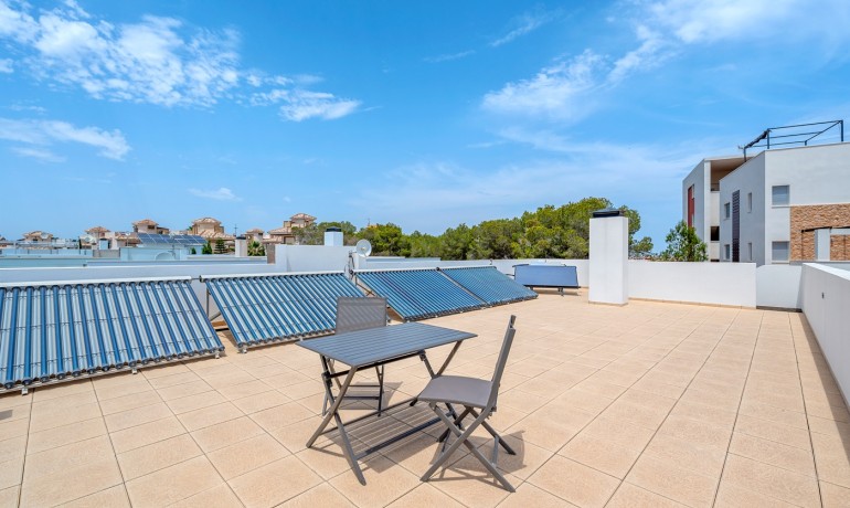 Sale - Villa -
Orihuela Costa - Villamartin