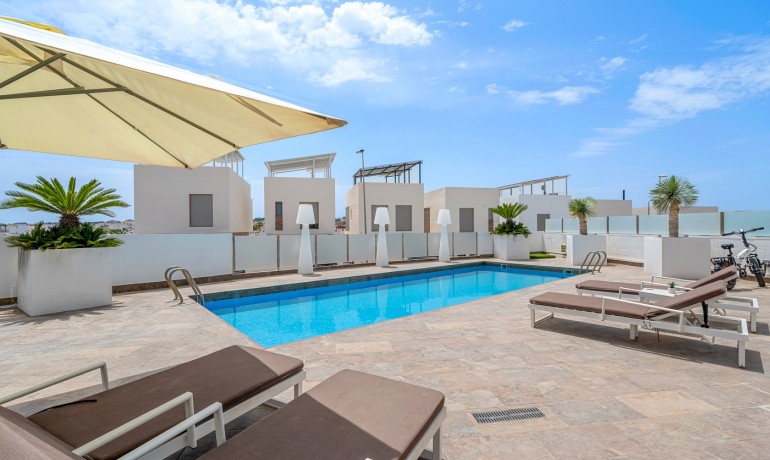 Sale - Villa -
Orihuela Costa - Villamartin