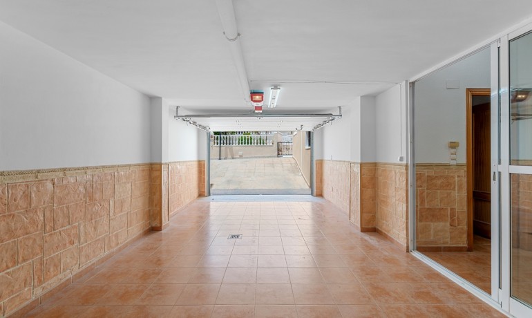 Venta - Villa -
Torrevieja