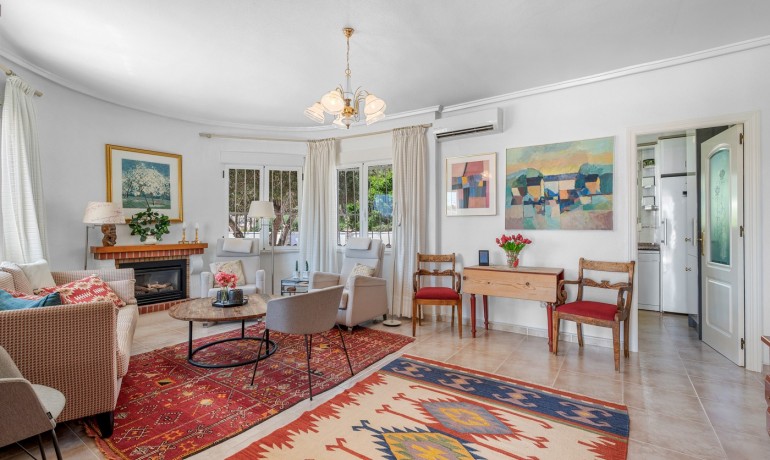 Herverkoop - Villa -
Ciudad Quesada - Rojales