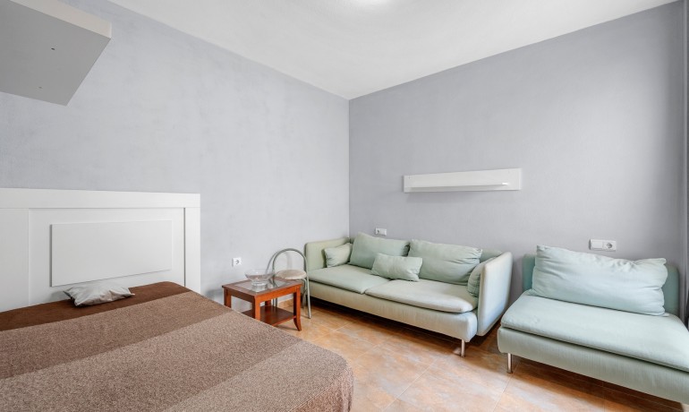 Herverkoop - Appartement / Flat -
Almoradi - Almoradi - Town