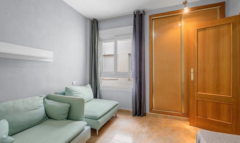 Herverkoop - Appartement / Flat -
Almoradi - Almoradi - Town