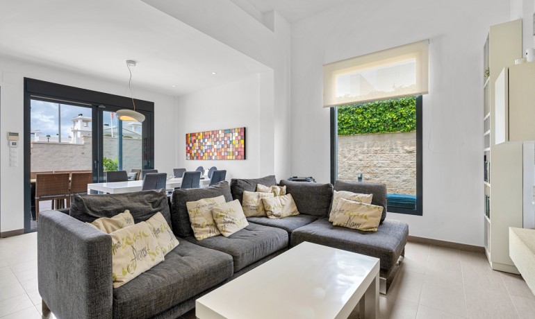 Herverkoop - Villa -
Ciudad Quesada - Rojales - Rojales