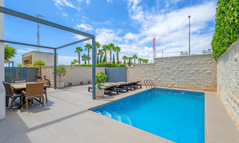 Herverkoop - Villa -
Ciudad Quesada - Rojales - Rojales