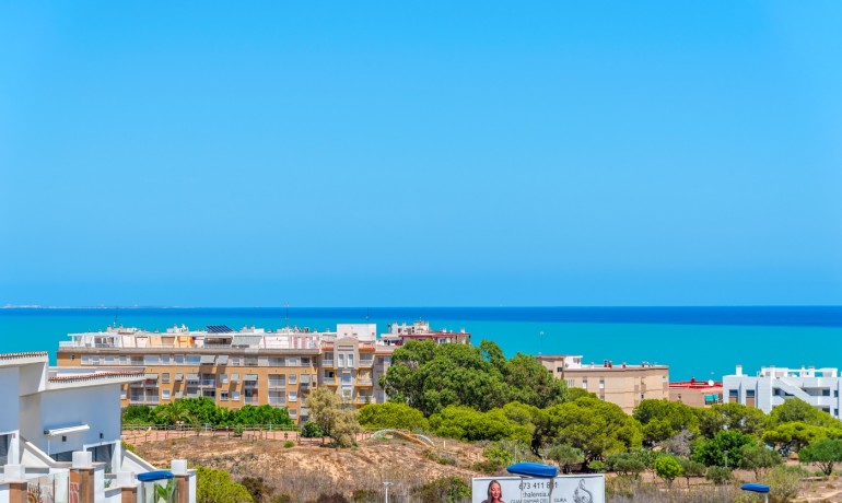 Herverkoop - Villa -
Guardamar del Segura - Guardamar del Segura - Town