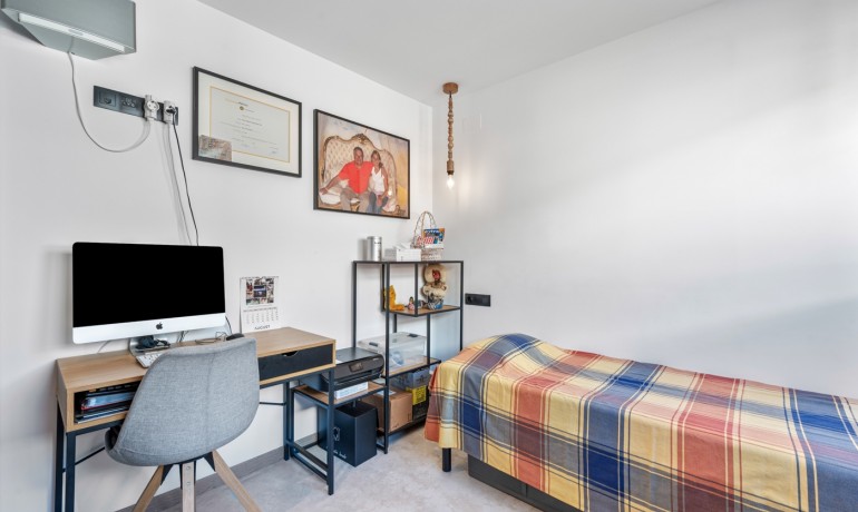 Sale - Apartment / Flat -
Formentera del Segura - Formentera - Village