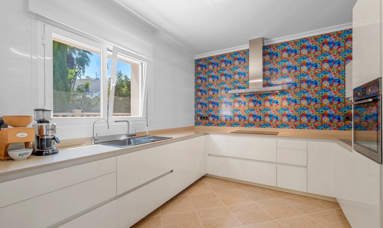 Herverkoop - Villa -
Benissa