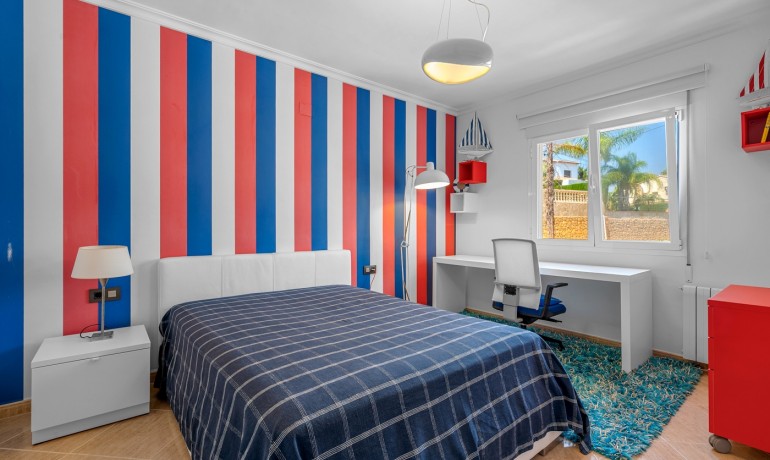 Herverkoop - Villa -
Benissa