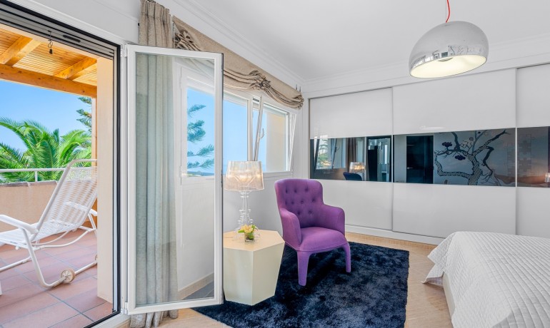 Herverkoop - Villa -
Benissa