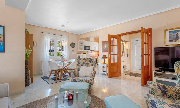 Herverkoop - Villa -
Ciudad Quesada - Rojales