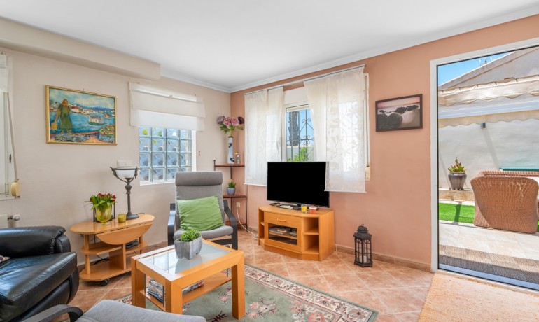 Herverkoop - Villa -
Ciudad Quesada - Rojales