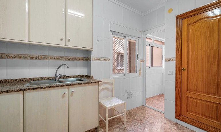 Sale - Apartment / Flat -
Torrevieja