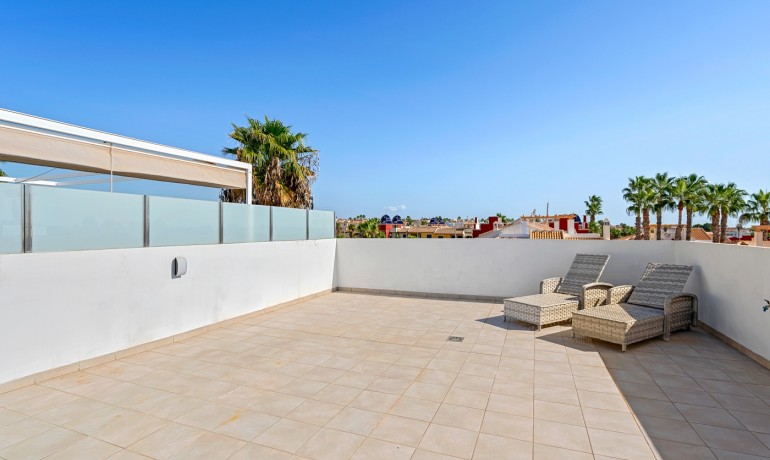 Herverkoop - Villa -
Ciudad Quesada - Doña Pepa