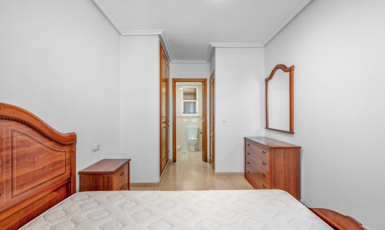 Herverkoop - Appartement / Flat -
Torrevieja - Torrevieja - Centre