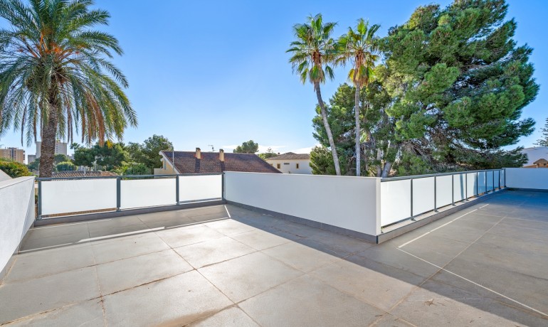 Herverkoop - Villa -
Campoamor