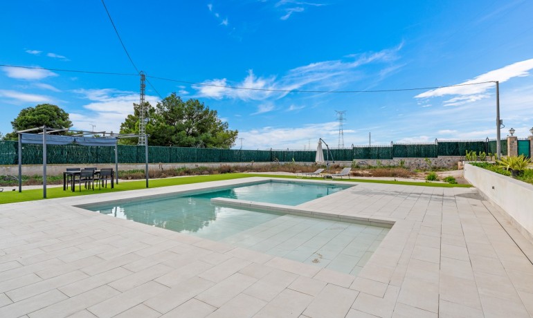 Herverkoop - Villa -
Elche/Elx