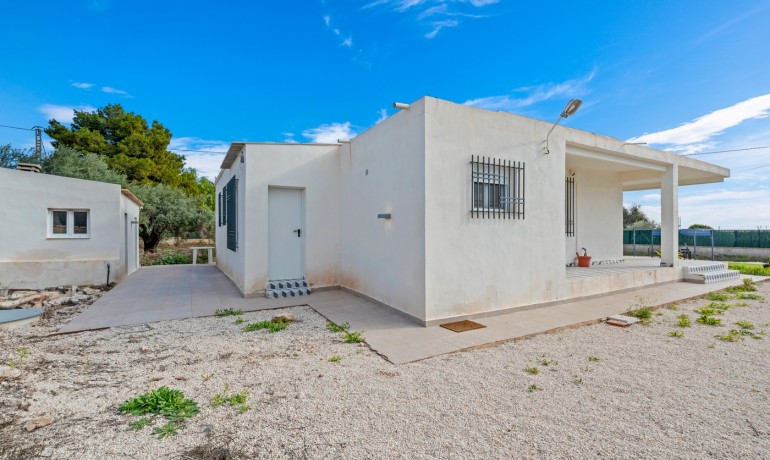 Herverkoop - Villa -
Elche/Elx