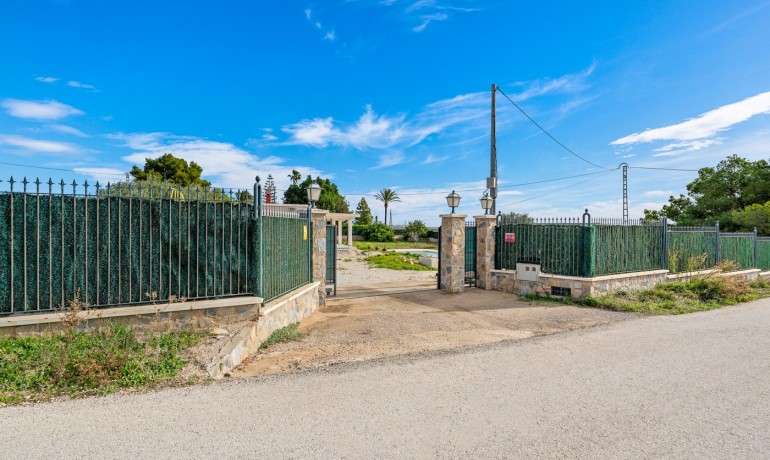 Herverkoop - Villa -
Elche/Elx