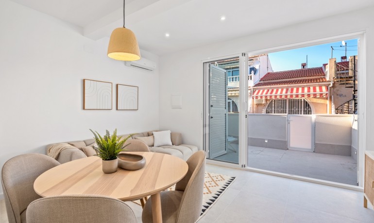 Herverkoop - Appartement / Flat -
Torrevieja - El Chaparral