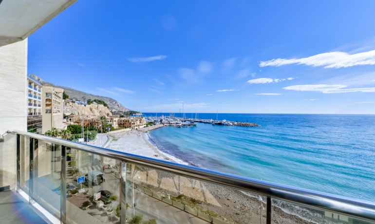 Sale - Apartment / Flat -
Altea