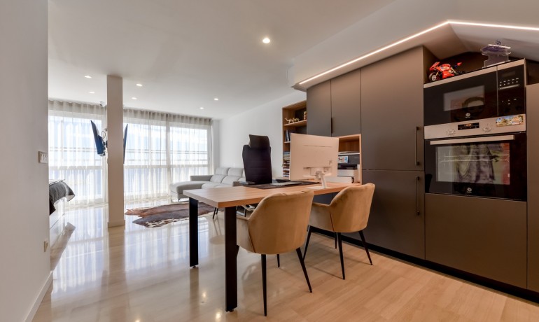 Sale - Apartment / Flat -
Altea