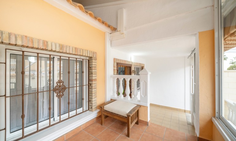 Herverkoop - Huis -
Ciudad Quesada - Doña Pepa