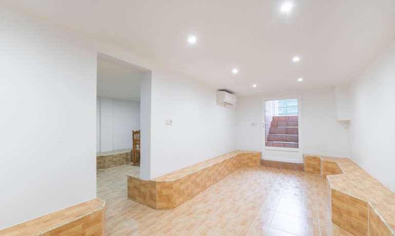 Herverkoop - Huis -
Ciudad Quesada - Doña Pepa